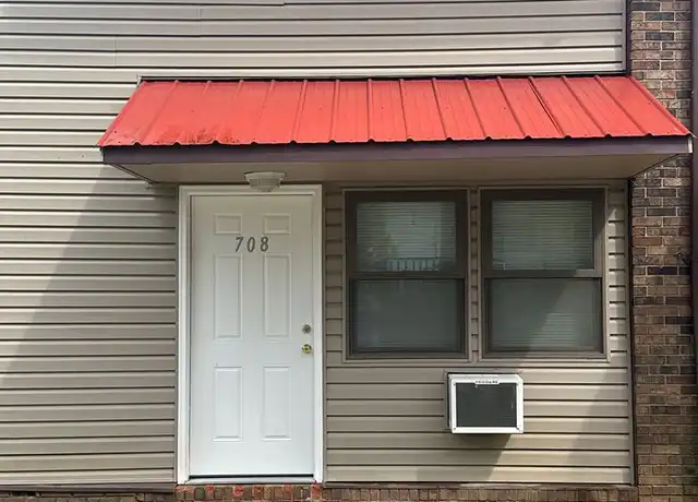 Property at Sugar Creek Flats - 701 Indian Springs Rd, Crawfordsville, IN, 47933, 2 beds, 1.5 baths, [object Object]