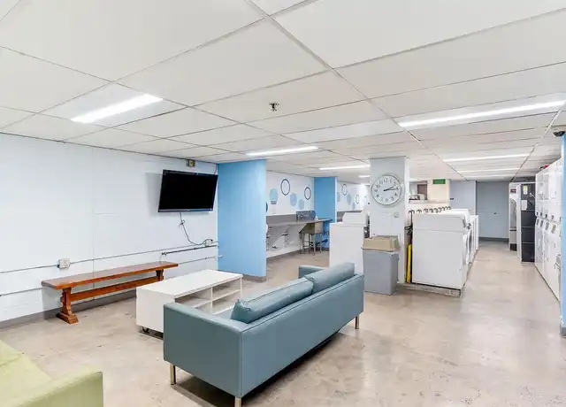 Property at Vantaggio Suites State St. - 1736 State St, San Diego, CA, 92101, 0 beds, 1 bath, [object Object]