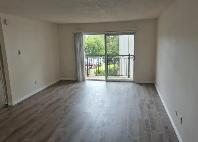 Property at 3440 SW Alice St Unit 44, Portland, OR, 97219, 3 beds, 2 baths, [object Object]