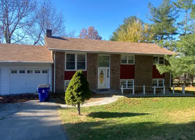 Property at 1107 Roanoke St E Unit 1, Blacksburg, VA, 24060, 4 beds, 2 baths, [object Object]