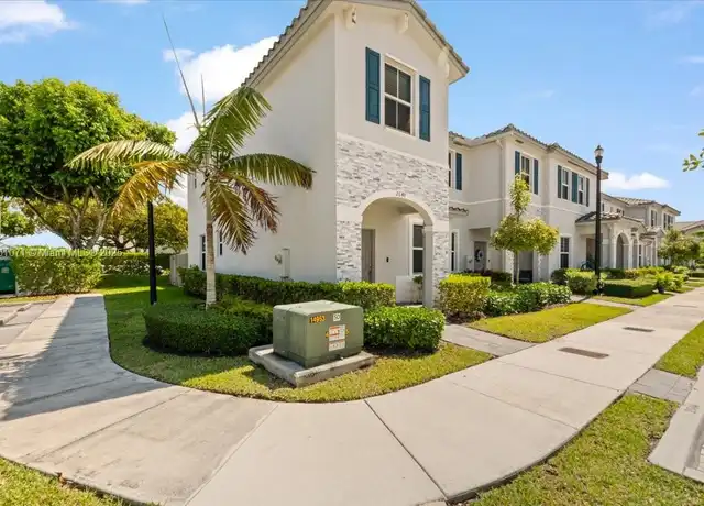 Property at 2648 SE 15th Ct Unit 2648, Homestead, FL, 33035, 3 beds, 2.5 baths, [object Object]