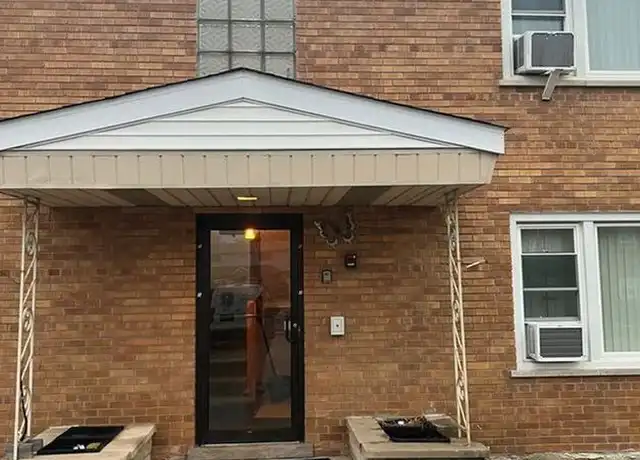 Property at 5820 107th Court Way Unit 2, Chicago Ridge, IL, 60415, 1 bed, 1 bath, [object Object]