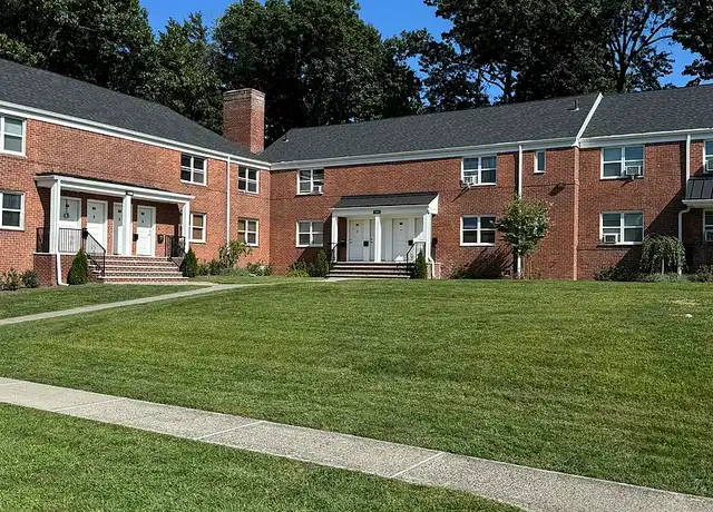 Property at Grand Lee Apartments - 159 Fort Lee Rd, Leonia, NJ, 07605, 2 beds, 1 bath, [object Object]