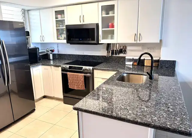 Property at 1212 Punahou St #3307, Honolulu, HI, 96826, 3 beds, 2.5 baths, [object Object]