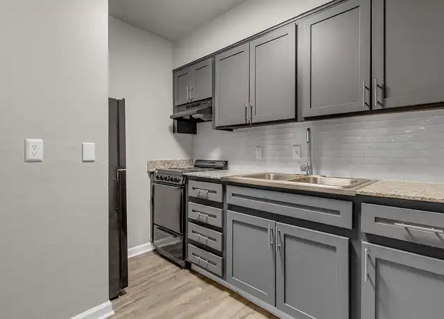 Property at 410 Heights - 3222 NW Loop 410, San Antonio, TX, 78213, 0-1 beds, 1 bath, [object Object]