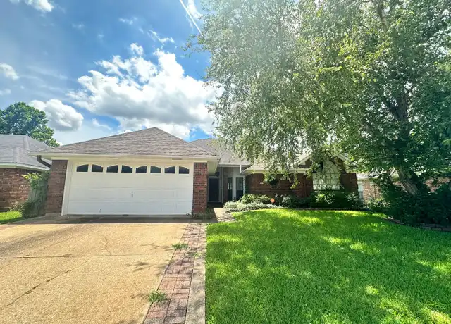 Property at 5721 Bluebonnett Dr, Bossier City, LA, 71112, 3 beds, 2 baths, [object Object]