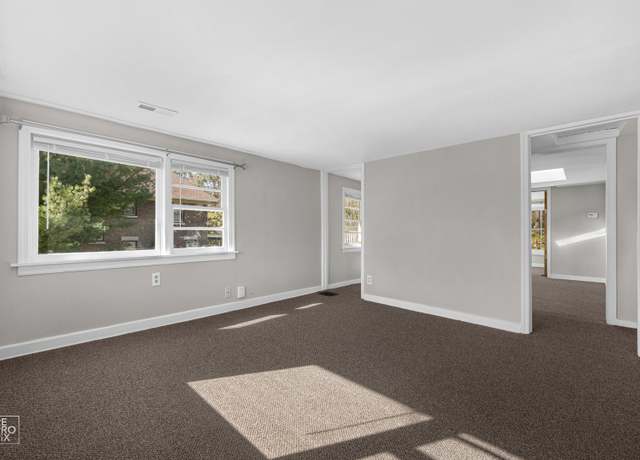 Photo of 521 E Wilson St Unit A, Batavia, IL 60510