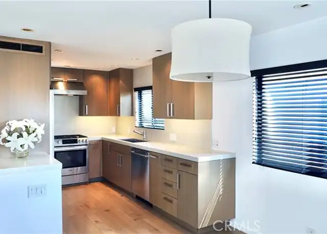 Property at 604 Poinsettia Ave, Corona del Mar, CA, 92625, 2 beds, 2 baths, [object Object]