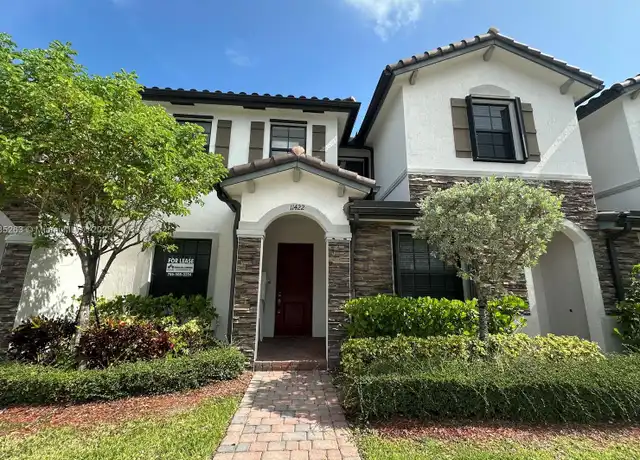 Property at 11422 SW 250th St, Homestead, FL, 33032, 2 beds, 2.5 baths, [object Object]