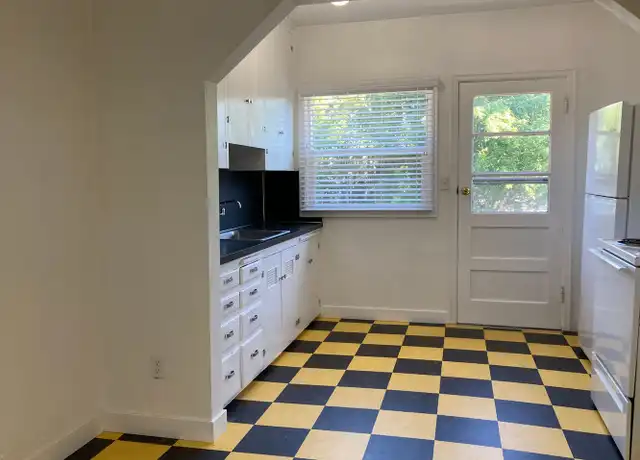 Property at 1931 NW 29th Ave Unit 11, Portland, OR, 97210, 1 bed, 1 bath, [object Object]