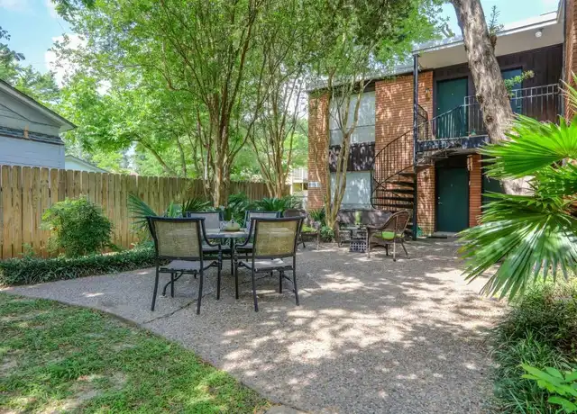 Property at 1521 Rutland St Unit 4, Houston, TX, 77008, 2 beds, 1 bath, [object Object]