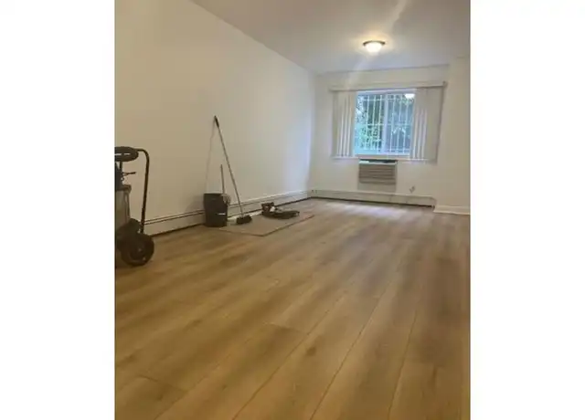 Property at 71-43 Caldwell Ave, Maspeth, NY, 11378, 1 bed, 1 bath, [object Object]