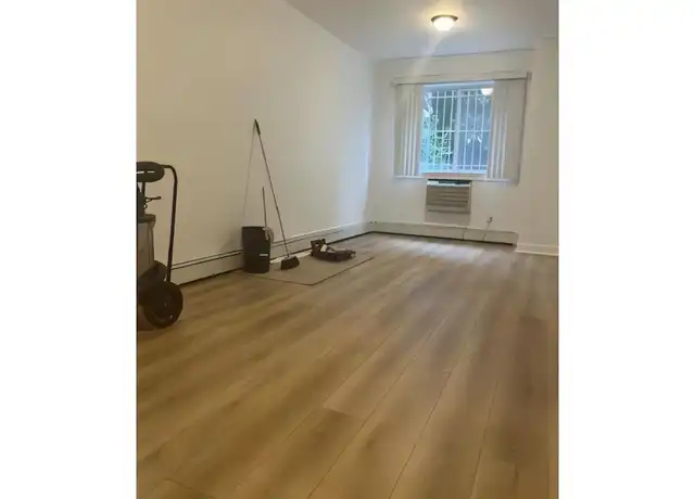 Property at 71-43 Caldwell Ave, Maspeth, NY, 11378, 1 bed, 1 bath, [object Object]