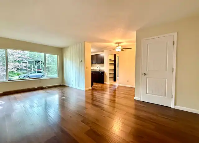 Property at 1626-1646 SE Ash St Unit 1644, Portland, OR, 97214, 2 beds, 1 bath, [object Object]