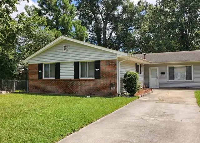 Property at 232 Colonel Cir, Virginia Beach, VA, 23452, 3 beds, 2 baths, [object Object]