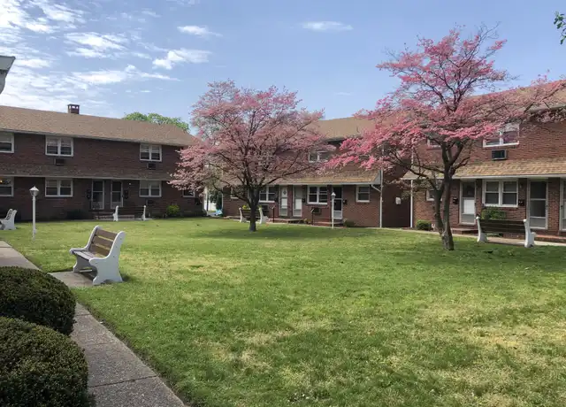 Property at 200 E Browning Rd Unit 2, Bellmawr, NJ, 08031, 1 bed, 1 bath, [object Object]