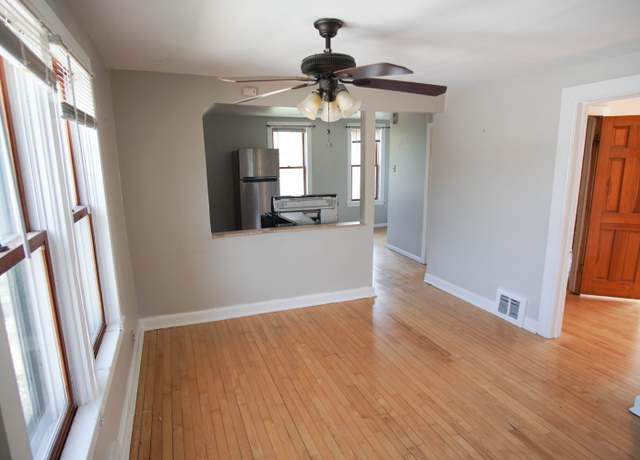 Photo of 3248 S Delaware Ave Unit Upper, Milwaukee, WI 53207