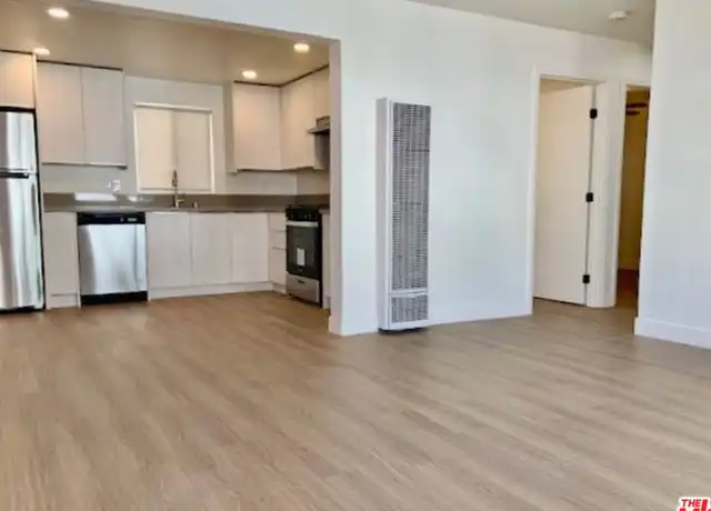 Property at 626 N Kingsley Dr, Los Angeles, CA, 90004, 2 beds, 1 bath, [object Object]