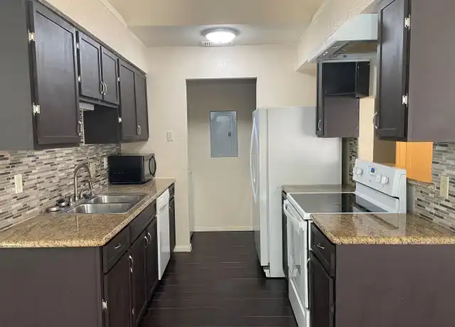 Property at 2240 Tarpley Rd #22, Carrollton, TX, 75006, 2 beds, 2 baths, [object Object]