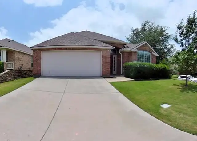 Property at 8321 Rayburn Ln, McKinney, TX, 75072, 4 beds, 2 baths, [object Object]