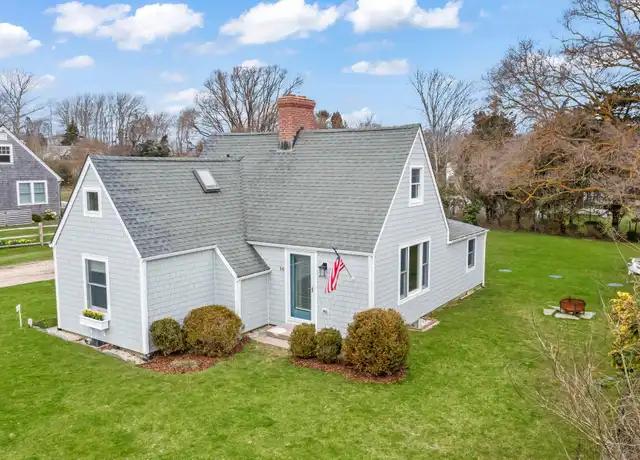 Property at 16 S Elihu Pl, Montauk, NY, 11954, 4 beds, 2 baths, [object Object]