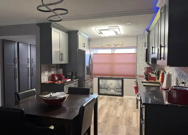 Property at 25 SE 13th St, Boca Raton, FL, 33432, 2 beds, 2 baths, [object Object]
