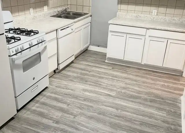 Property at 3701 Jones St, Omaha, NE, 68105, 1 bed, 1 bath, [object Object]
