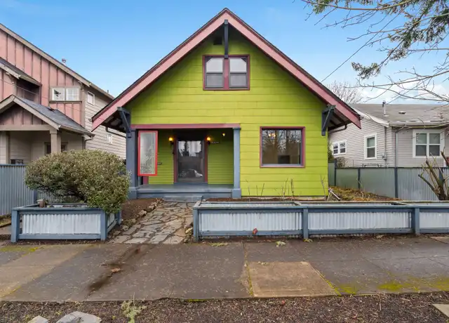 Property at 4036 SE 63rd Ave, Portland, OR, 97206, 5 beds, 2.5 baths, [object Object]