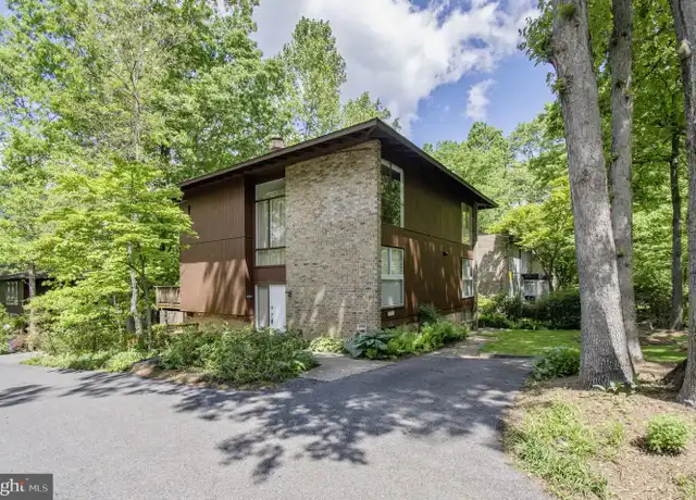 Property at 11016 Seven Hill Ln, Potomac, MD, 20854, 5 beds, 3.5 baths, [object Object]
