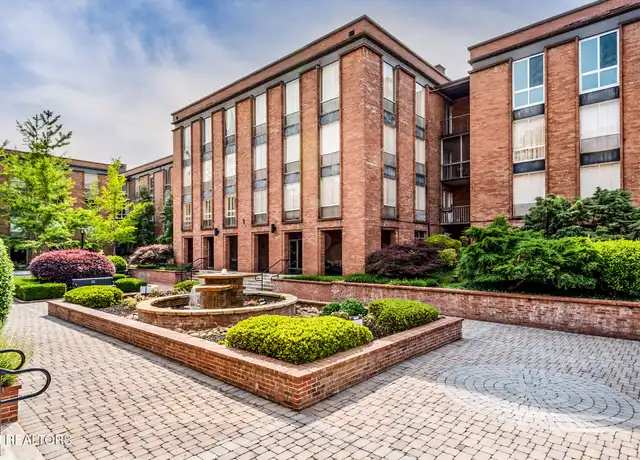 Property at 1400 Kenesaw Ave Unit 13A, Knoxville, TN, 37919, 2 beds, 2 baths, [object Object]