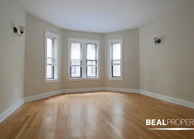 Property at 4034 N Ashland Ave, Chicago, IL, 60613, 0 beds, 1 bath, [object Object]