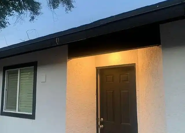 Property at 1472 E Hedrick Dr, Tucson, AZ, 85719, 2 beds, 1 bath, [object Object]