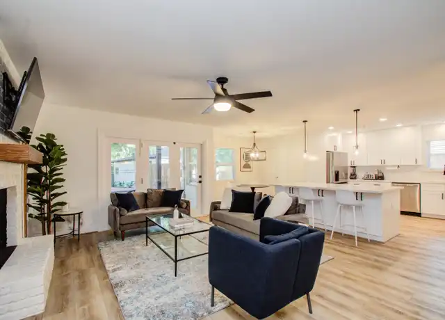 Property at 5907 Warm Springs Rd, Houston, TX, 77035, 4 beds, 3 baths, [object Object]