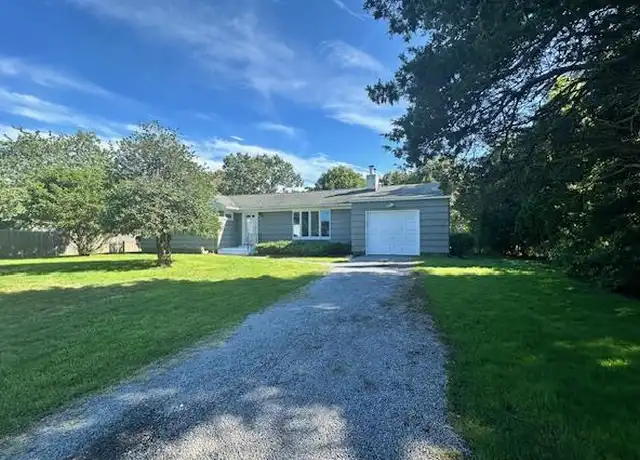 Property at 24 E Point Ln, Hampton Bays, NY, 11946, 2 beds, 1 bath, [object Object]
