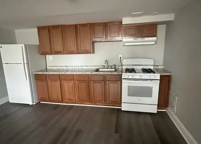 Property at 10 W 4th Ave Unit A, Runnemede, NJ, 08078, 1 bed, 1 bath, [object Object]