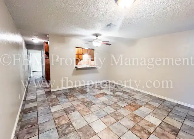 Property at 2535 W Sycamore Ave Unit 2535, Corsicana, TX, 75110, 2 beds, 2 baths, [object Object]