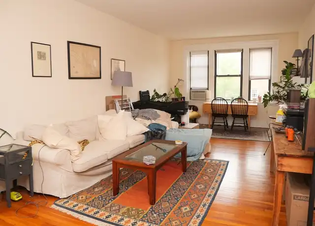 Property at 229 Saint Paul St Unit 5, Brookline, MA, 02446, 2 beds, 1 bath, [object Object]
