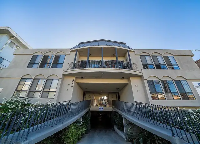 Photo of 516 Evergreen St, Inglewood, CA 90302