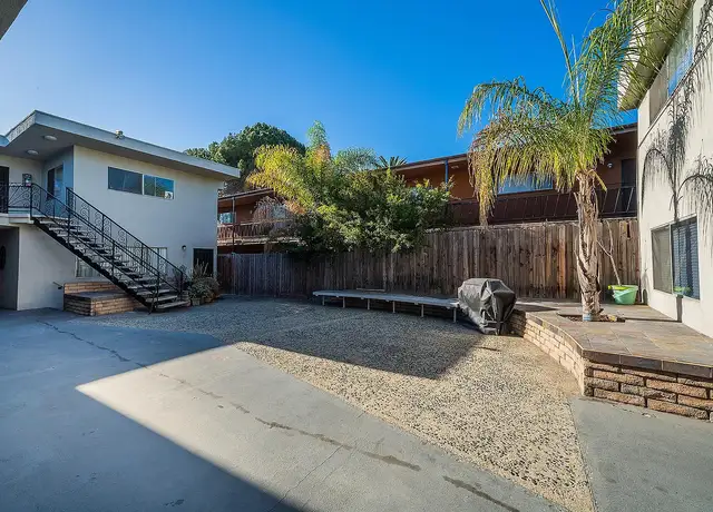 Photo of 516 Evergreen St, Inglewood, CA 90302