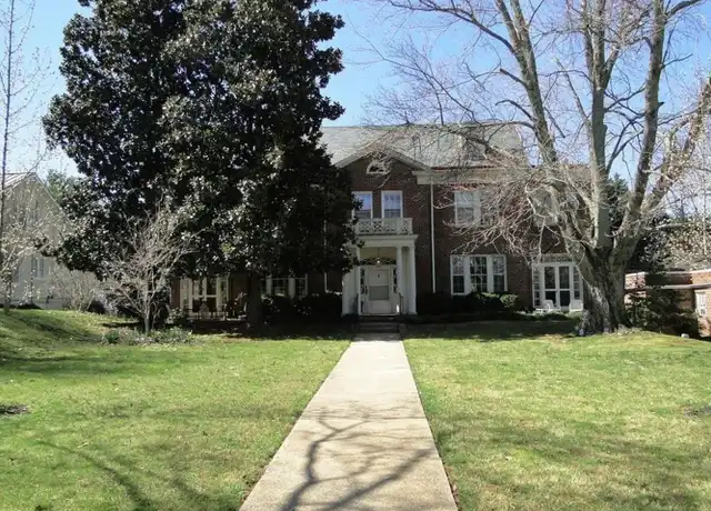 Property at 3837 Peakland Pl Apt 5, Lynchburg, VA, 24503, 2 beds, 1 bath, [object Object]