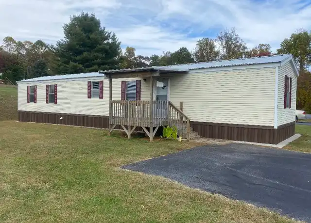 Property at 24 Tylers Cookie Ln, Asheville, NC, 28806, 2 beds, 2 baths, [object Object]