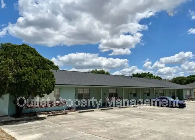 Property at 325 N 5th St Unit 325-2, Haines City, FL, 33844, 2 beds, 1 bath, [object Object]