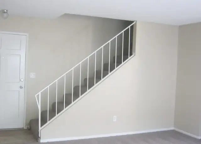 Photo of 1450 Grove Ave, Orange, CA 92865