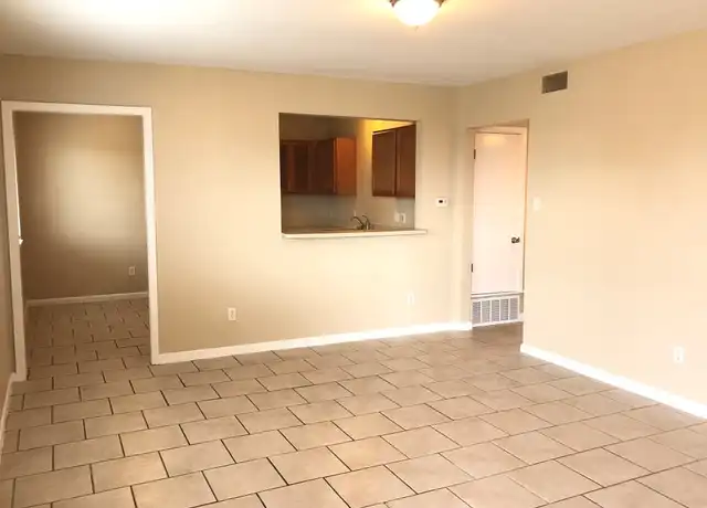Property at 7300 Twin Crest Dr Unit 202, Austin, TX, 78752, 2 beds, 1 bath, [object Object]