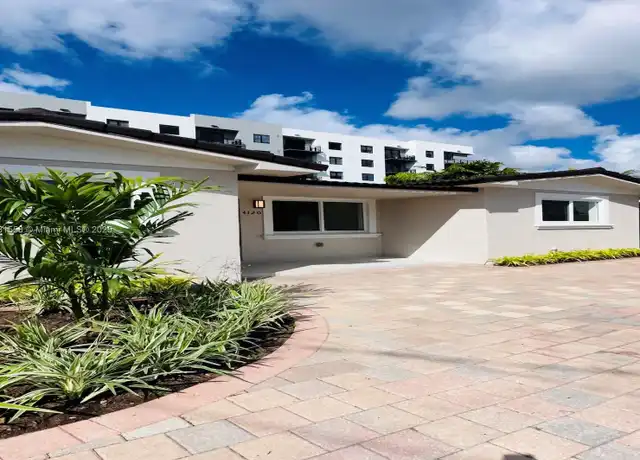 Property at 4120 SW 69th Ave, Miami, FL, 33155, 4 beds, 2 baths, [object Object]