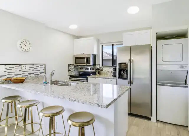 Property at 108 Club Dr, Palm Beach Gardens, FL, 33418, 2 beds, 2 baths, [object Object]