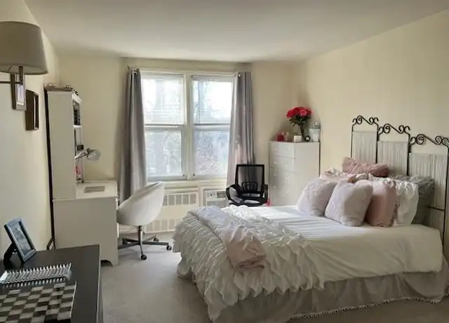 Property at 24120 Northern Blvd Unit 3H, Douglaston, NY, 11362, 1 bed, 1 bath, [object Object]