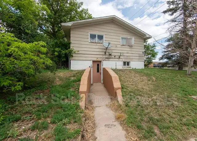 Property at 2220 E 17th St, Cheyenne, WY, 82001, 1 bed, 1 bath, [object Object]