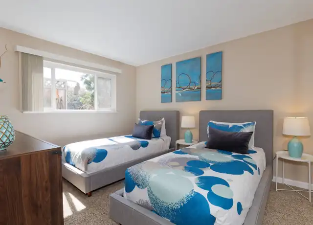 Property at 415 Adams St #2, Oakland, CA, 94610, 2 beds, 1 bath, [object Object]