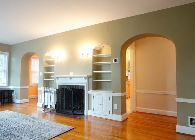 Photo of 800 Maplewood Ave Unit 1, Takoma Park, MD 20912